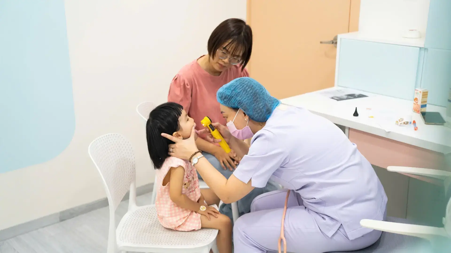 Bác sĩ, dược sĩ được xếp lương bậc 2 ngay khi tuyển dụng